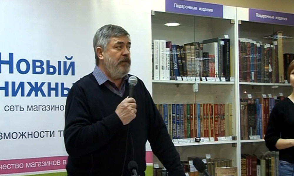 Сергей Алексеев в московском магазине сети Новый книжный 16 марта 2013 года